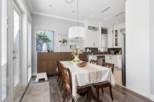 1468 21St Avenue E, Vancouver, BC 