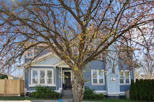 1468 21St Avenue E, Vancouver, BC 