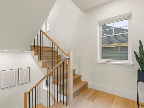 2-3919 18Th Avenue W, Vancouver, BC 