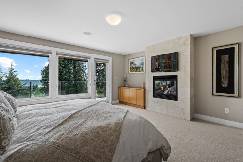 1240 Nepal Crescent, West Vancouver, BC 