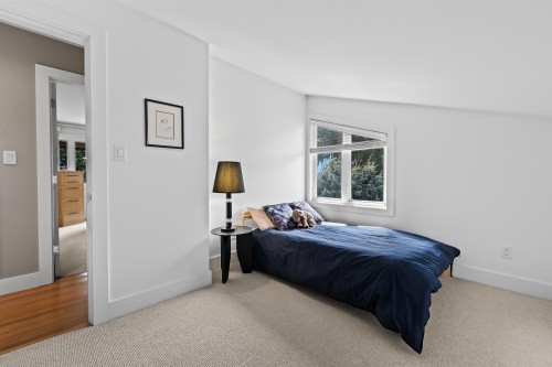 1240 Nepal Crescent, West Vancouver, BC 