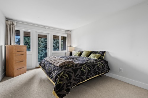 1240 Nepal Crescent, West Vancouver, BC 