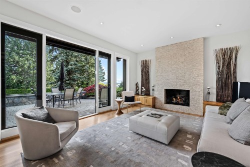 1240 Nepal Crescent, West Vancouver, BC 
