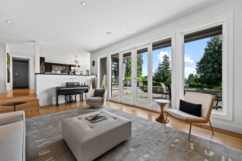 1240 Nepal Crescent, West Vancouver, BC 