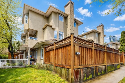 37-7188 Edmonds Street  Burnaby, BC V3N 4X6
