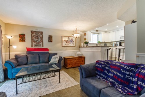 1391 Oriole Avenue, Port Coquitlam, BC 