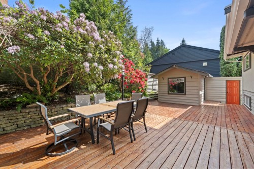 4792 Cedarcrest Avenue, North Vancouver, BC 
