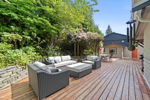 4792 Cedarcrest Avenue, North Vancouver, BC 