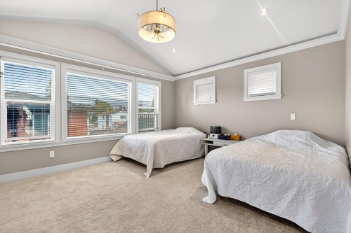 701 Lea Avenue, Coquitlam, BC 