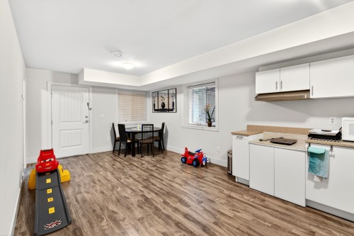 701 Lea Avenue, Coquitlam, BC 