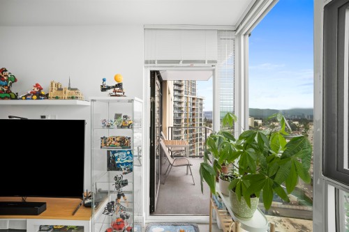 2006-7388 Kingsway, Burnaby, BC 