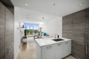 2006-7388 Kingsway, Burnaby, BC 