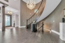 2567 Lawson Avenue, West Vancouver, BC 