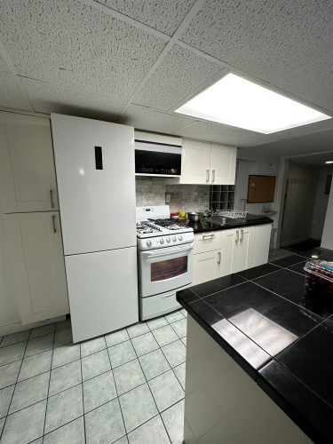 1620 Mclean Drive, Vancouver, BC 