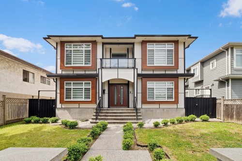 8175 10Th Avenue, Burnaby, BC 