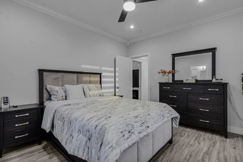 8175 10Th Avenue, Burnaby, BC 