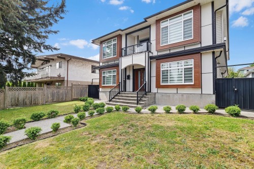 8175 10Th Avenue, Burnaby, BC 
