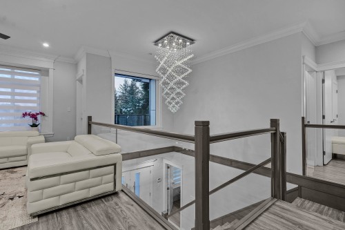8175 10Th Avenue, Burnaby, BC 