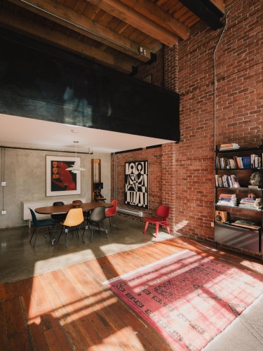 87 Cordova Street E, Vancouver, BC 