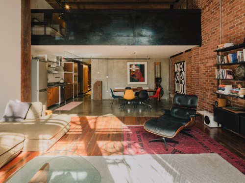 87 Cordova Street E, Vancouver, BC 