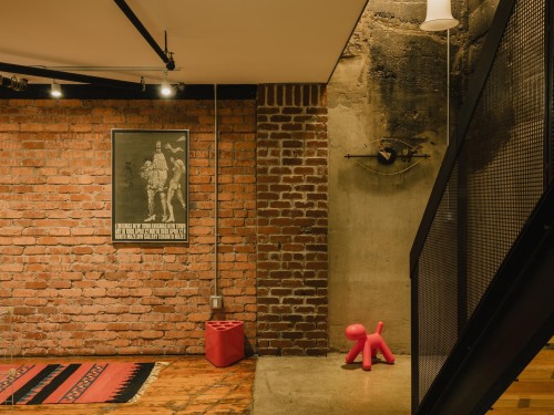 87 Cordova Street E, Vancouver, BC 