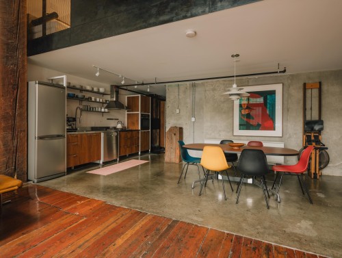 87 Cordova Street E, Vancouver, BC 