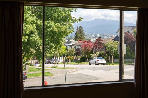 2798 24Th Avenue E, Vancouver, BC 
