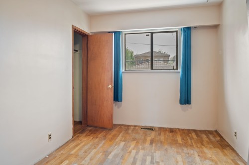 2798 24Th Avenue E, Vancouver, BC 