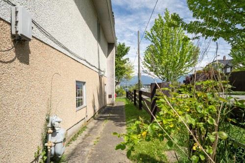 2798 24Th Avenue E, Vancouver, BC 