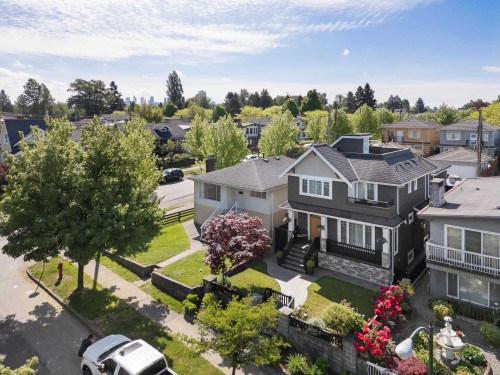 2798 24Th Avenue E, Vancouver, BC 