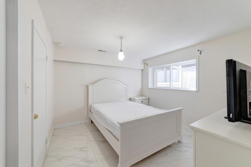 5313 10 Avenue, Delta, BC 