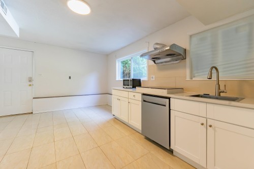 5313 10 Avenue, Delta, BC 