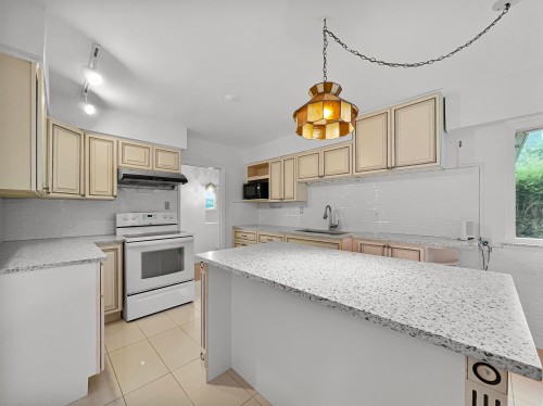 5313 10 Avenue, Delta, BC 