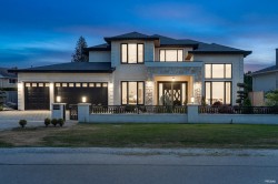 8580 Camden Crescent  Richmond, BC V7C 3G4