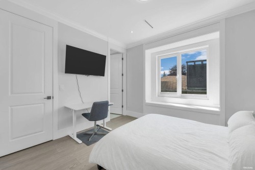 8580 Camden Crescent, Richmond, BC 