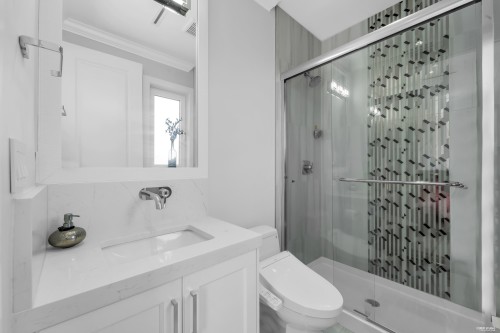 8580 Camden Crescent, Richmond, BC 