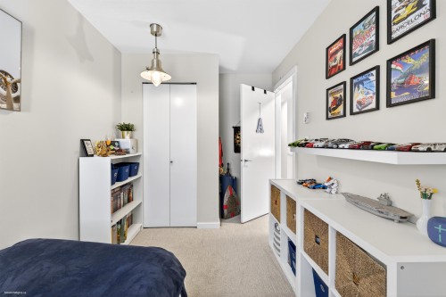 8527 Aquitania Place, Vancouver, BC 