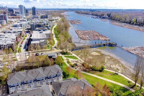 8527 Aquitania Place, Vancouver, BC 