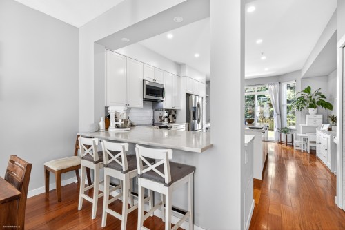 8527 Aquitania Place, Vancouver, BC 