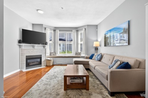 8527 Aquitania Place, Vancouver, BC 