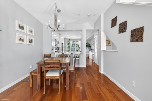 8527 Aquitania Place, Vancouver, BC 