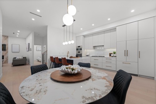 1605 21St Avenue E, Vancouver, BC 