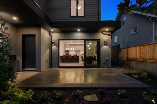 1605 21St Avenue E, Vancouver, BC 