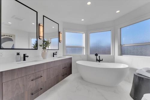 2594 Palisade Crescent, Port Coquitlam, BC 