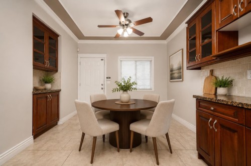 7202 Ross Street, Vancouver, BC - Indoor Photo Showing Dining Room