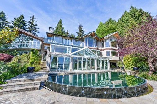 4253 Rockbank Place  West Vancouver, BC V7W 1A8