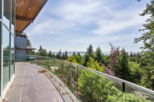 4253 Rockbank Place, West Vancouver, BC 