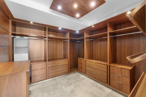 4253 Rockbank Place, West Vancouver, BC 