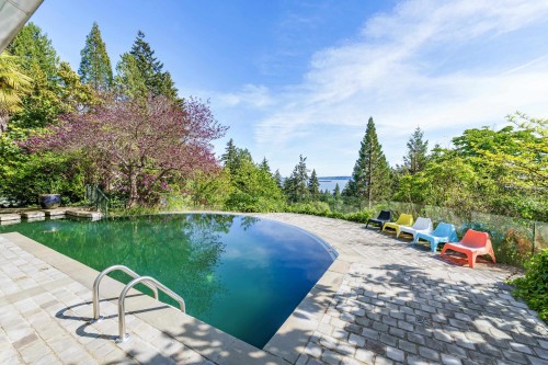 4253 Rockbank Place, West Vancouver, BC 