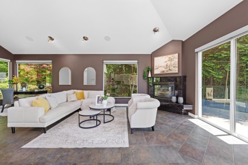 4253 Rockbank Place, West Vancouver, BC 